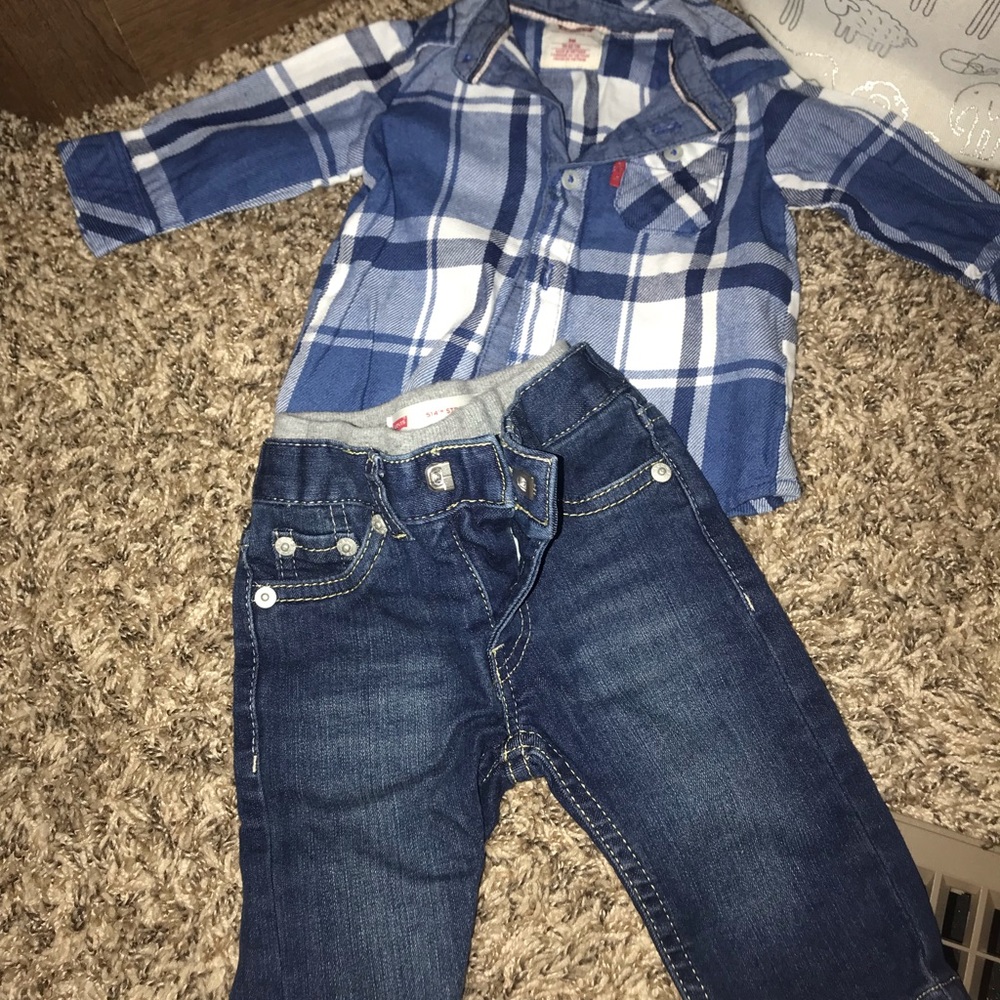 Levi outfit